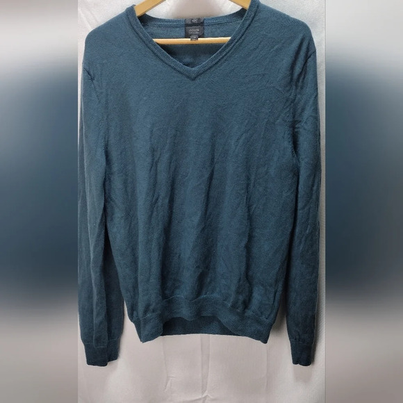 J. CREW Slim Deep Forest Merino Wool V-neck Sweater Style 94230 Size XL - Picture 1 of 6